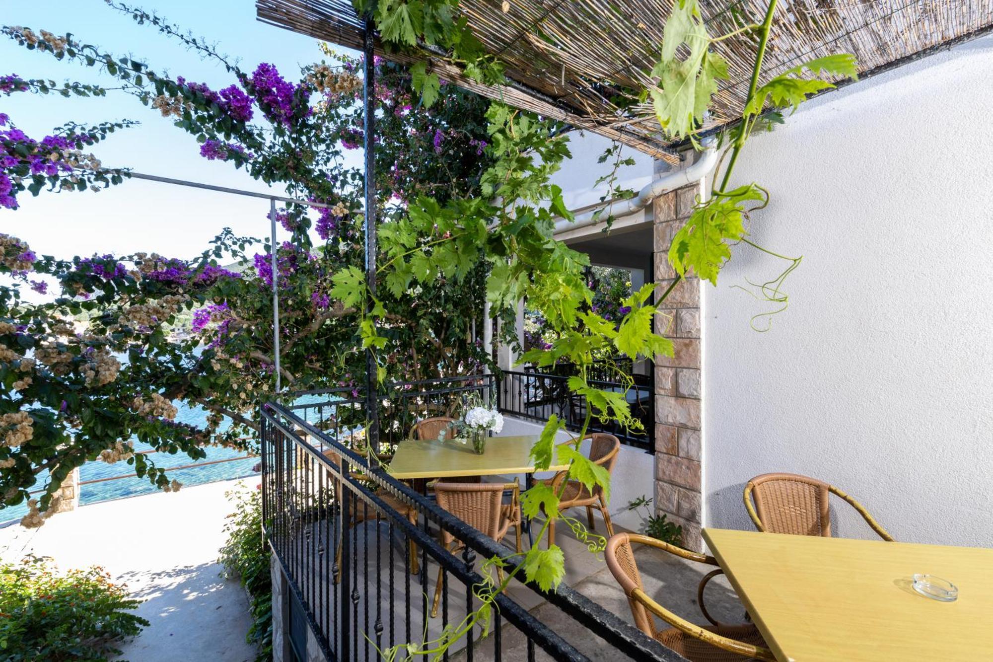 Apartmani Nikola Zastrazisce Exterior photo