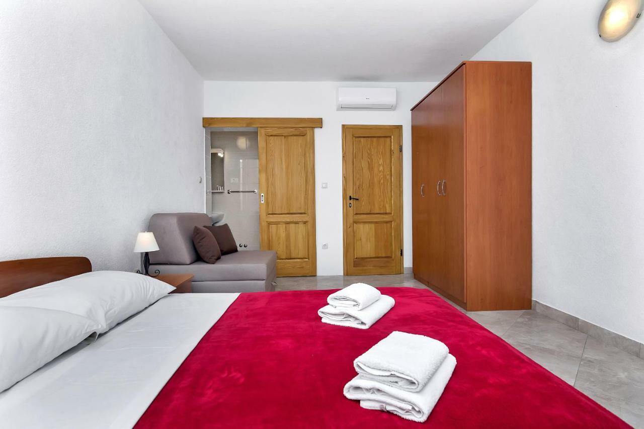 Apartmani Nikola Zastrazisce Exterior photo