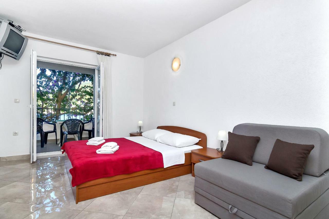 Apartmani Nikola Zastrazisce Exterior photo